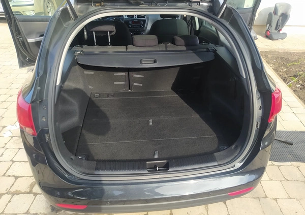 Kia Ceed cena 40000 przebieg: 53000, rok produkcji 2014 z Olsztyn małe 67